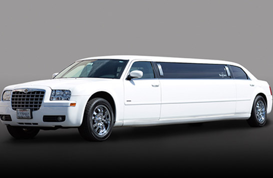 chrysler-300-stretch-limousine1